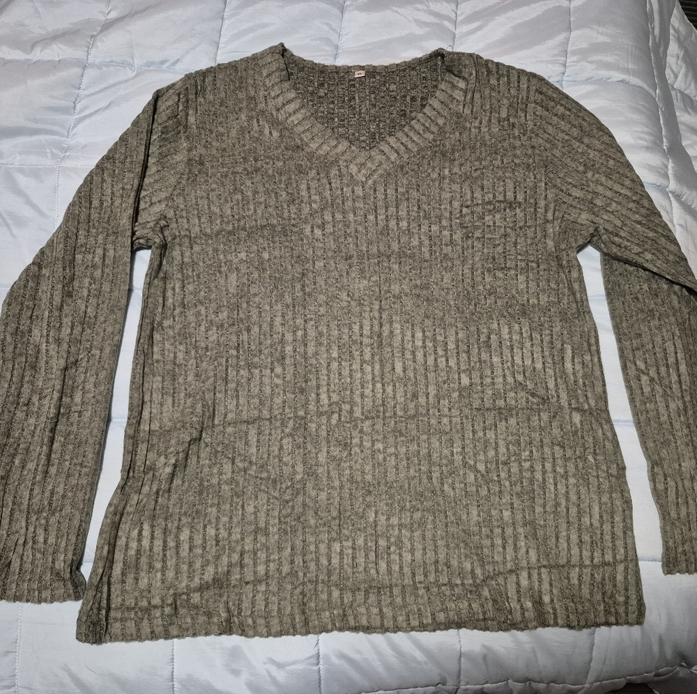 Womens Green Longsleeve Shirt